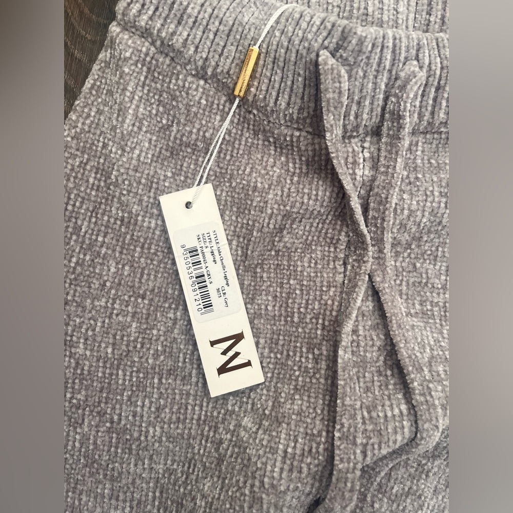 Meshki Gray Ribbed Pants - Picture 4 of 4